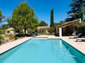 Maison piscine centre St Rémy de Provence 8 pers.
